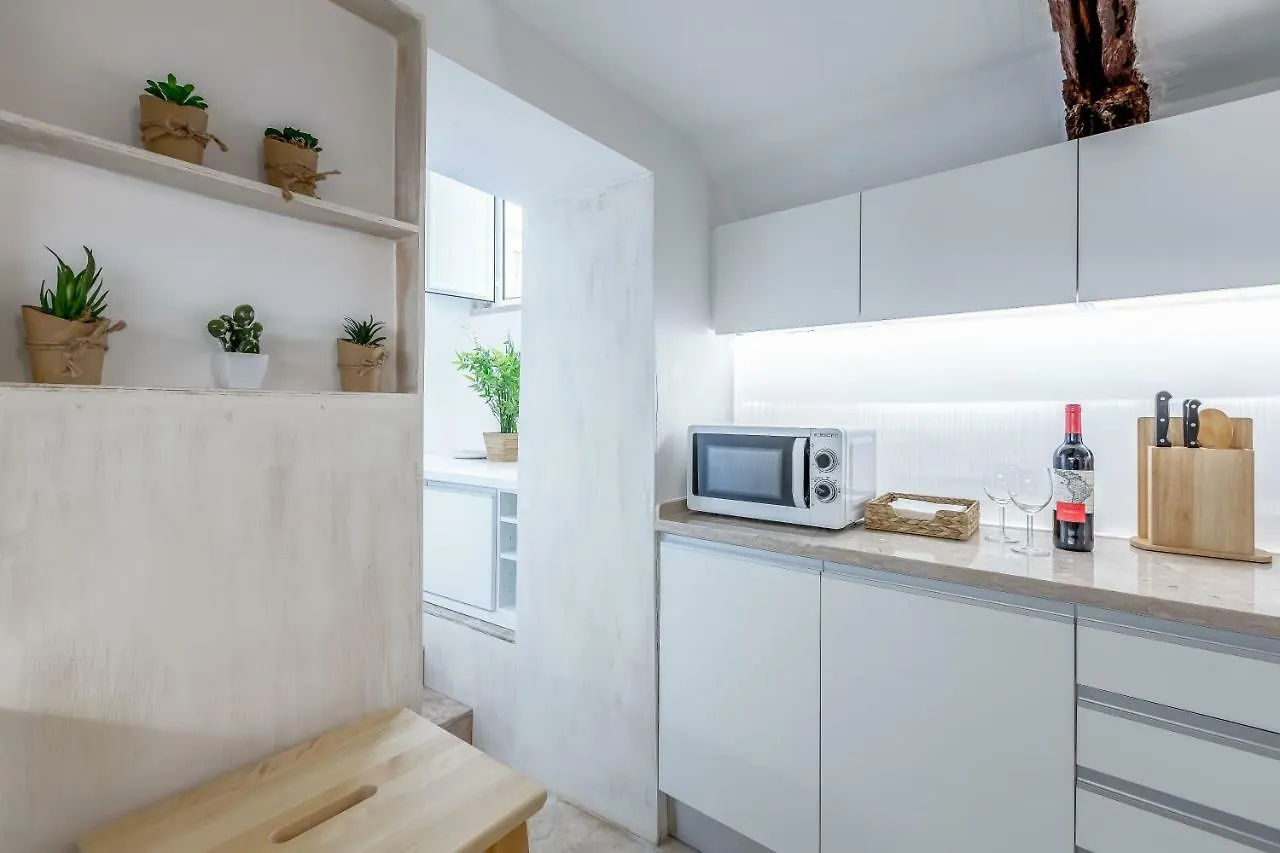 Apartment Renovated Typical Baixa Apartment, By Timecooler Lisbon